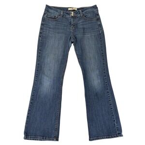 Levis 526 Slender Boot Jeans Womens 8 S/C Medium Wash Blue Double Button Stretch